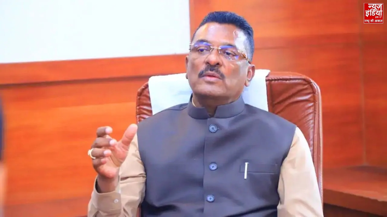 महाराष्ट्र में हिंदी को लेकर छिड़ा विवाद, सरनाईक के बयान पर राउत और मनसे हमलावर