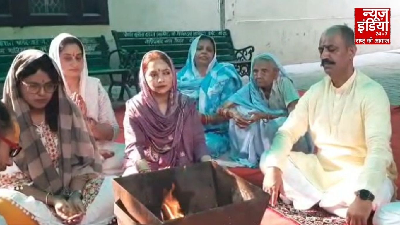 गाजियाबाद में निदा खान बनीं वेदिका सिसोदिया, पति के उत्पीड़न से तंग आकर मुस्लिम महिला ने अपनाया सनातन धर्म