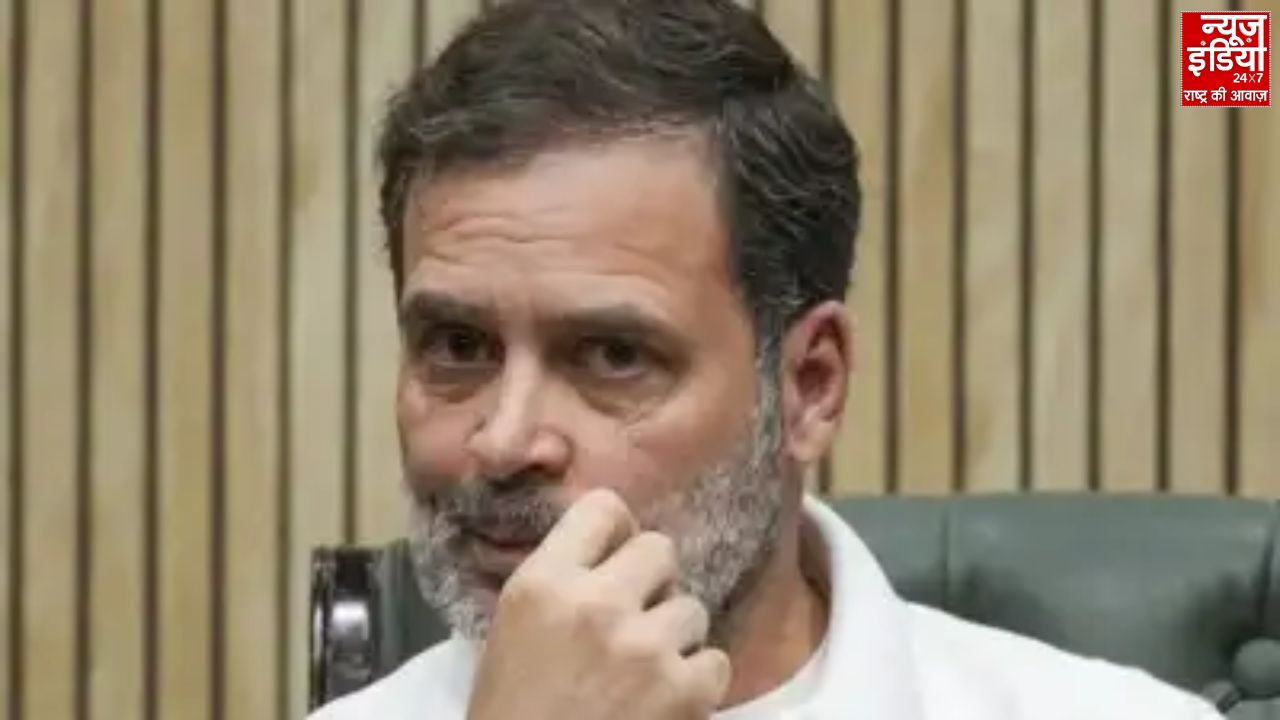 सावरकर को लेकर राहुल गांधी पर भड़के शिवसेना नेता, कांग्रेस ने भी किया पलटवार