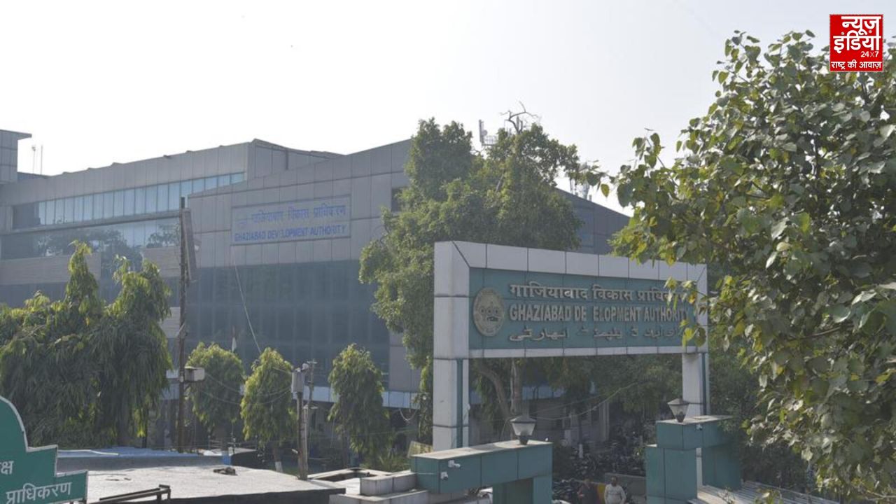 GDA में अधिकारियों की मनमानी से जनता बेहाल, News India 24×7 की रियलिटी चेक में भ्रष्टाचार का पर्दाफाश