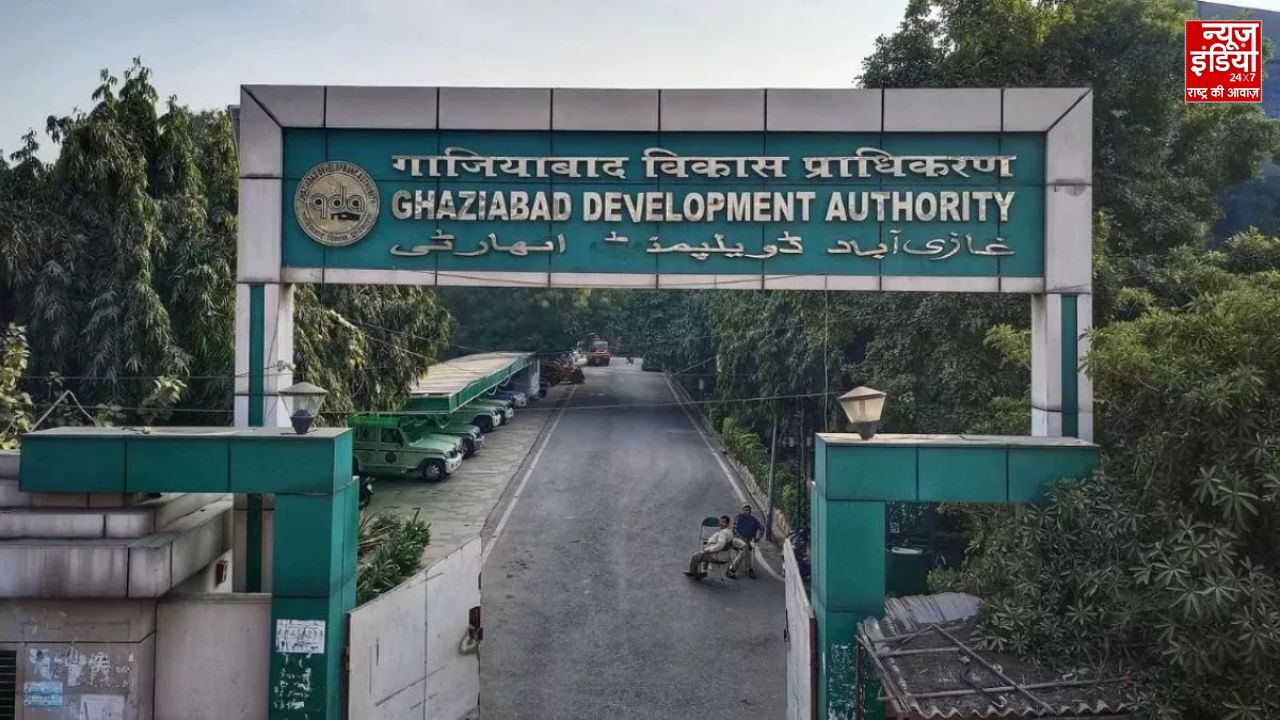CM योगी के आदेश की उड़ रही धज्जियां, GDA दफ्तर से गायब रह रहे अफसर