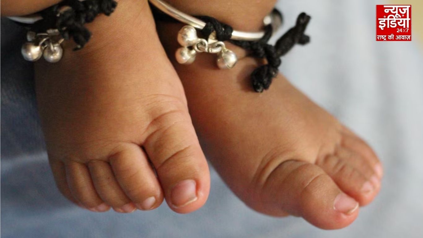 यूपी की राजधानी लखनऊ में ढाई साल की मासूम से दरिंदगी, लहूलुहान हालत में झाड़ियों में फेंका