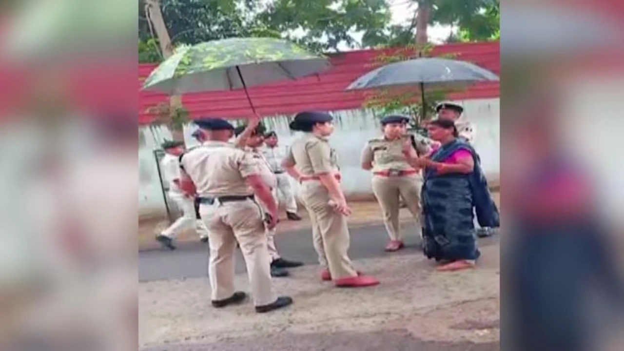 बिहार में अपराधी बेलगाम…मंत्री अशोक चौधरी के घर के गेट पर युवक को गोली मारकर बदमाश फरार