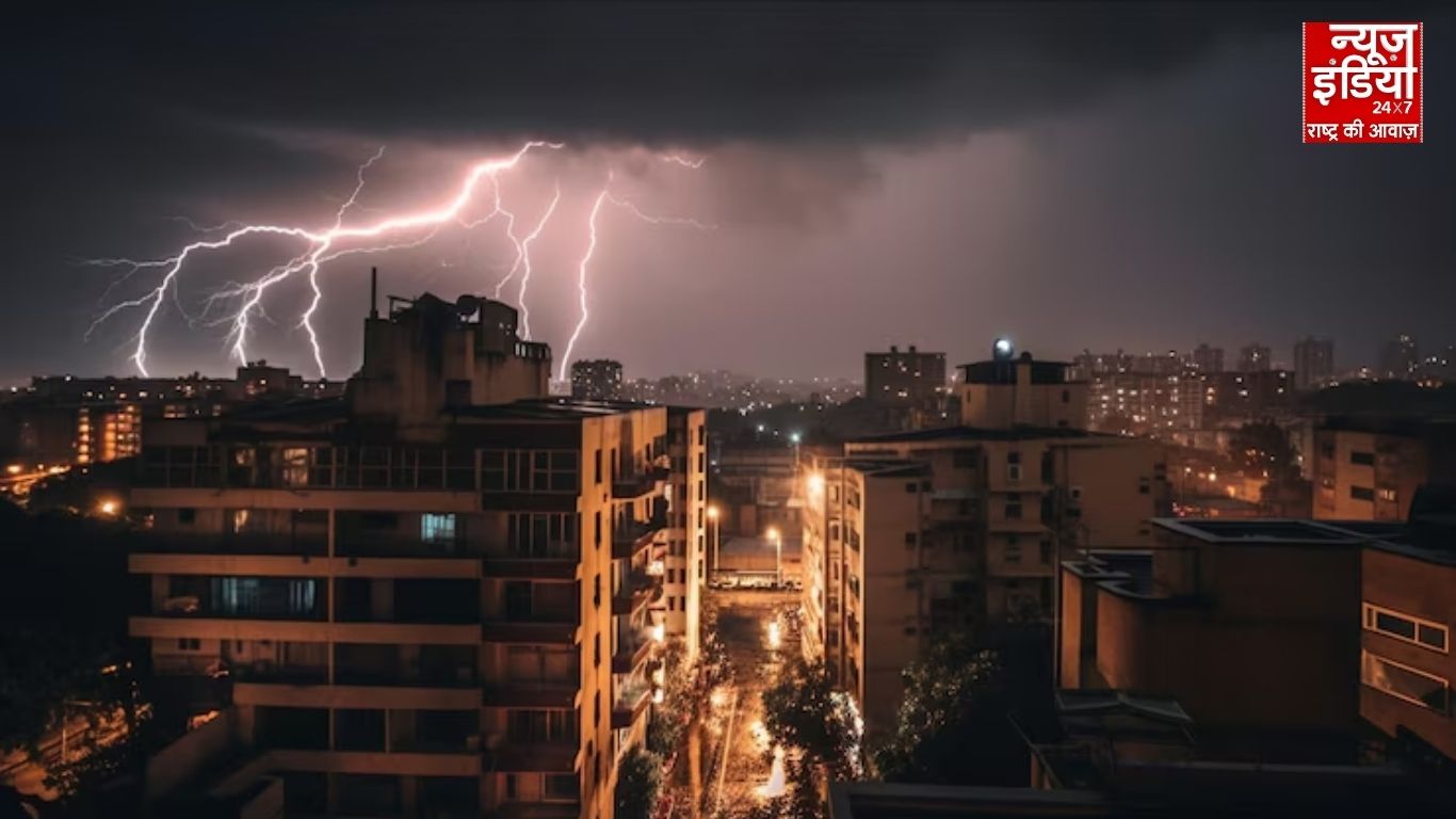 यूपी में जानलेवा बनी बिजली : 24 घंटे में 29 मौतों से हड़कंप, IMD की चेतावनी- बारिश में बढ़ेंगे मामले