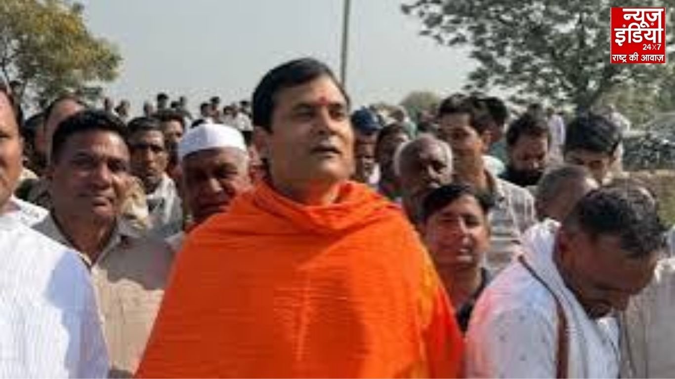 लोनी में भूमाफियाओं के खिलाफ विधायक नंदकिशोर गुर्जर का सख्त रुख, पुलिस आयुक्त से की मुलाकात