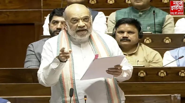 हंगामे के बावजूद संसद में नहीं होगी SIR पर चर्चा, किरेन रिजिजू ने बताई वजह