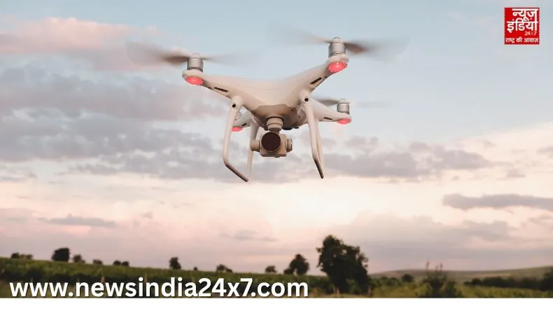 हापुड़ के आसमान में रात में दिखे संदिग्ध ड्रोन, दहशत में दर्जन भर गांव के लोग