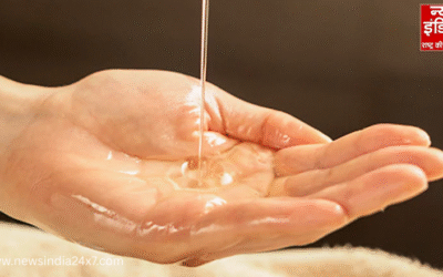 बालों पर तेल लगाने का सही तरीका, डर्मेटोलॉजिस्ट ने बताए जरूरी टिप्स