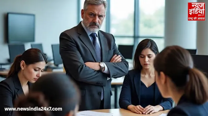 नोएडा में महिला अधिकारियों ने IAS अफसर पर लगाए गंभीर आरोप, सीएम योगी से की शिकायत