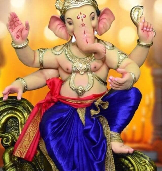 गणेश उत्सव पर लगाएं बप्पा का पसंदीदा भोग, सुख-समृद्धि से भर जाएगा घर।