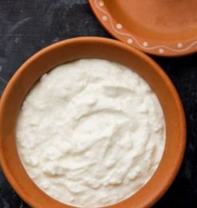 दही या छाछ : दोनों में कौन-सा ऑप्शन है ज्यादा बेस्ट