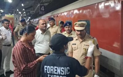 मुंबई ट्रेन में हत्या का शॉकिंग मामला : टॉयलेट में मिला मासूम की लाश, अपहरण की आशंका