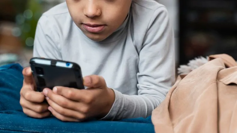 Free Fire game में हार से टूटा 13 साल का बच्चा, डर के कारण लगाई फांसी