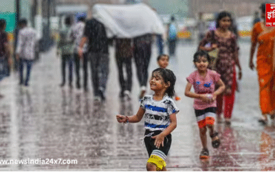 UP Weather : UP में लौटा मानसून, कई जिलों में भारी बारिश और बिजली गिरने का अलर्ट