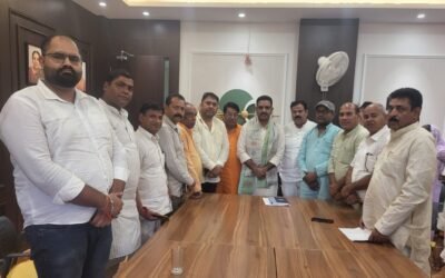 बढ़े हाउस टैक्स को कम करवाने पार्षदों का दल पहुँचा लखनऊ