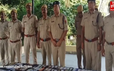 बांसवाड़ा पुलिस ने बरामद किए 116 मोबाइल, एसपी ने दी चेतावनी – मोबाइल चोरी की सूचना तुरंत बैंक और पुलिस को दें