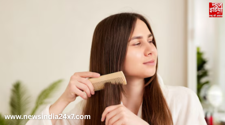 बालों के झड़ने की समस्या से हैं परेशान? जानें सही तरीके से कंघी करने के टिप्स