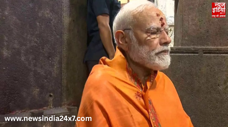 PM Modi ने की श्रीशैलम मंदिर में की पूजा, ध्यान केंद्र का करेंगे दौरा