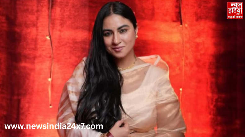 दिवाली पर हादसा: आग में घिरीं एक्ट्रेस प्रिया, पिता की सूझबूझ से बची जान