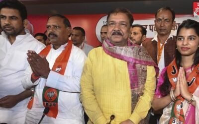 Maithili Thakur: मैथिली ठाकुर का दरभंगा में भारी विरोध, RJD ने कह दी ये बड़ी बात..