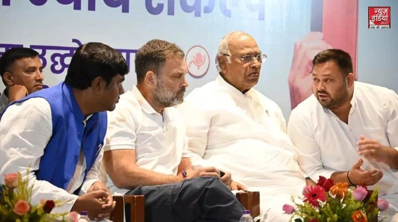 महागबंधन का फॉर्मूला तय, RJD 135, कांग्रेस 61, लेफ्ट 31, VIP 16 सीटें