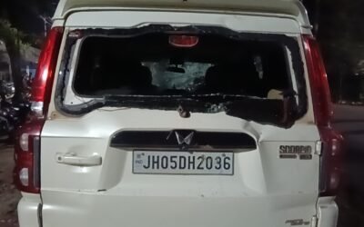 Jharkhand News:  चाईबासा में नो-एंट्री आंदोलन हिंसक, पुलिस पर पथराव, लाठीचार्ज और आंसू गैस का किया इस्तेमाल