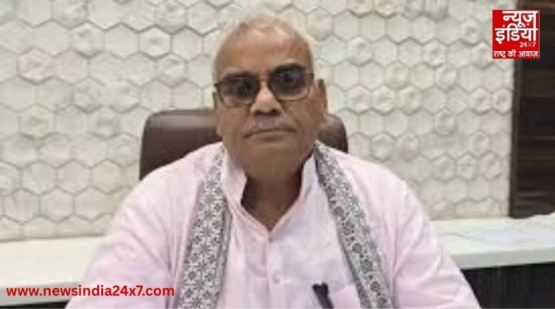 Rajasthan News:  शिक्षा मंत्री मदन दिलावर ने मेगा पीटीएम में की शिरकत, विद्यार्थियों से किए रोचक सवाल