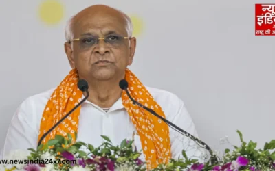 गुजरात में बड़ा सियासी फेरबदल: सीएम भूपेंद्र पटेल को छोड़ पूरी कैबिनेट ने दिया इस्तीफा
