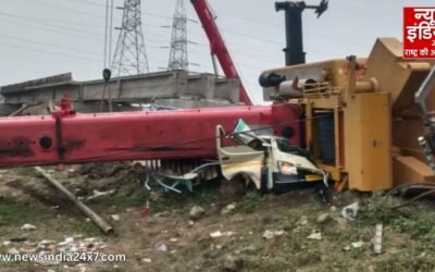पीथमपुर में बड़ा हादसा : निर्माणाधीन रेलवे ब्रिज पर क्रेन पलटी, दो की मौत, राहत-बचाव जारी
