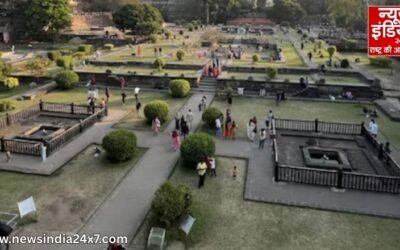 पुणे के शनिवार वाडा में महिलाओं की नमाज पर बवाल, हिंदू संगठनों ने गोमूत्र से किया शुद्धिकरण