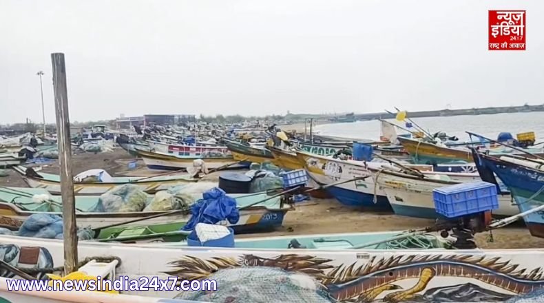 चक्रवाती तूफान ‘दित्वा’ ने श्रीलंका में मचाई तबाही, 46 की मौत, पीएम मोदी  की तरफ से मदद का ऐलान