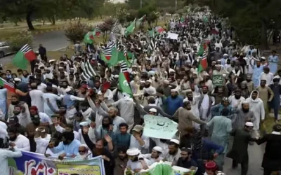 पाकिस्तान में उमड़ा जनसैलाब, खैबर पख्तूनख्वा में राष्ट्रपति शासन की तैयारी… बने बगावत जैसे हालात