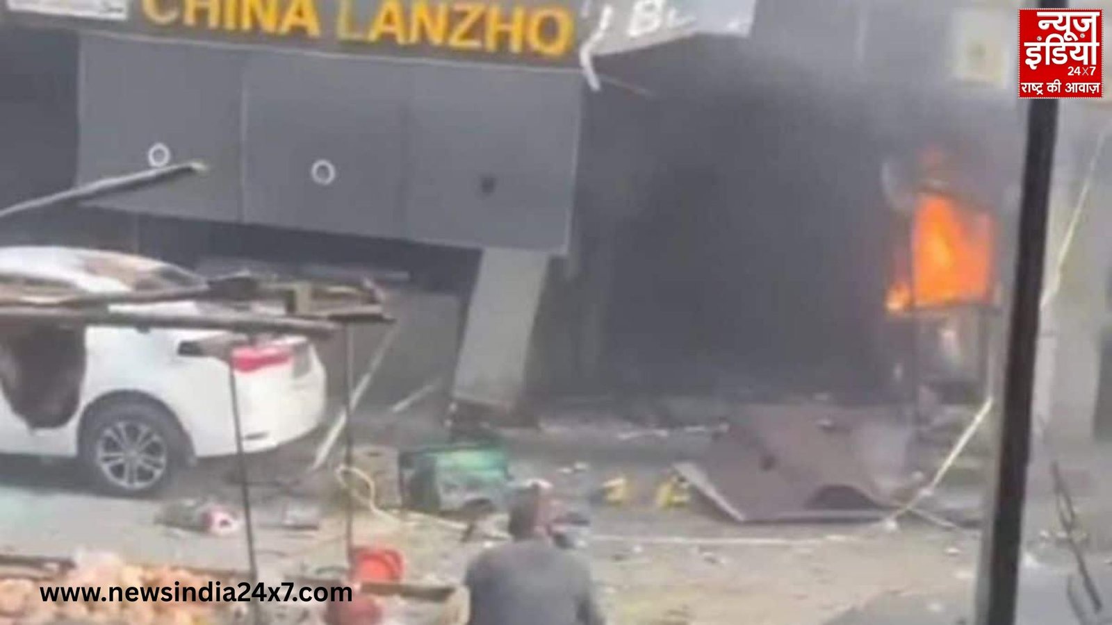 काबूल में बम ब्लास्ट में 7 लोगों की मौत काबूल में बम ब्लास्ट में 7 लोगों की मौत