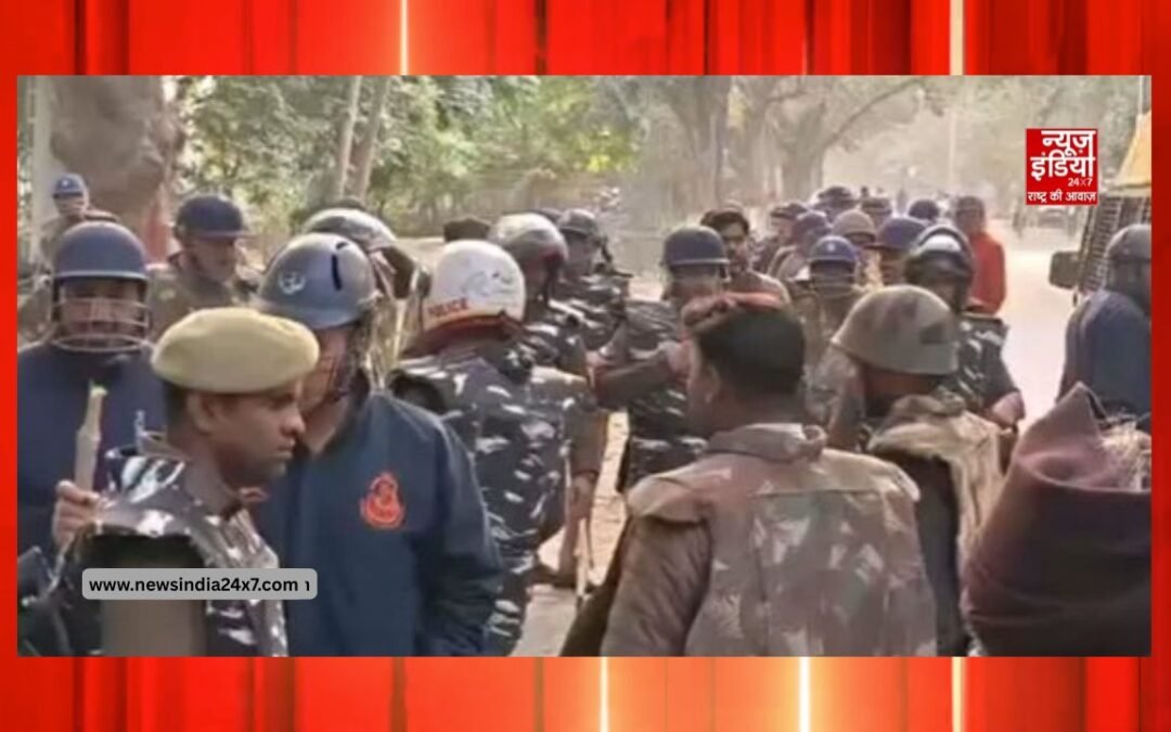 BHU परिसर के पास पथराव मारपीट से मचे बवाल के बीच सैकड़ों को जवानों को किया गया तैनात, ड्रोन से की जा रही है निगरानी