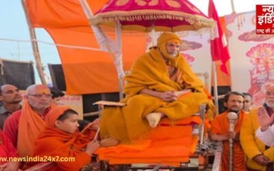 प्रयागराज माघ मेले में धरने पर बैठे शंकराचार्य ने अपनी जान को लेकर बताया खतरा, शिविर के बाहर लगे बुलडोजर बाबा के नारे