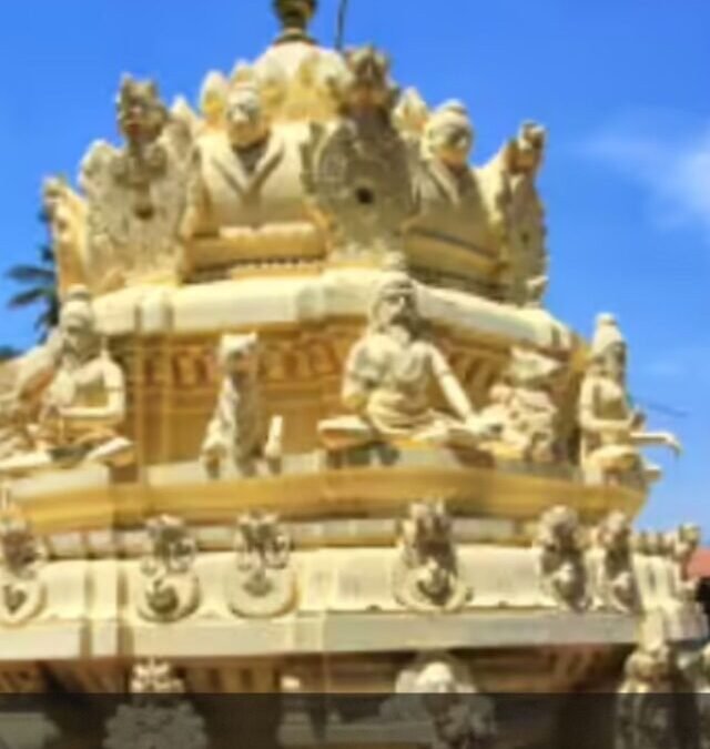 मकर संक्रांति पर शिवजी मंदिर में सूर्यदेव स्वयं करते है राजतिलक?