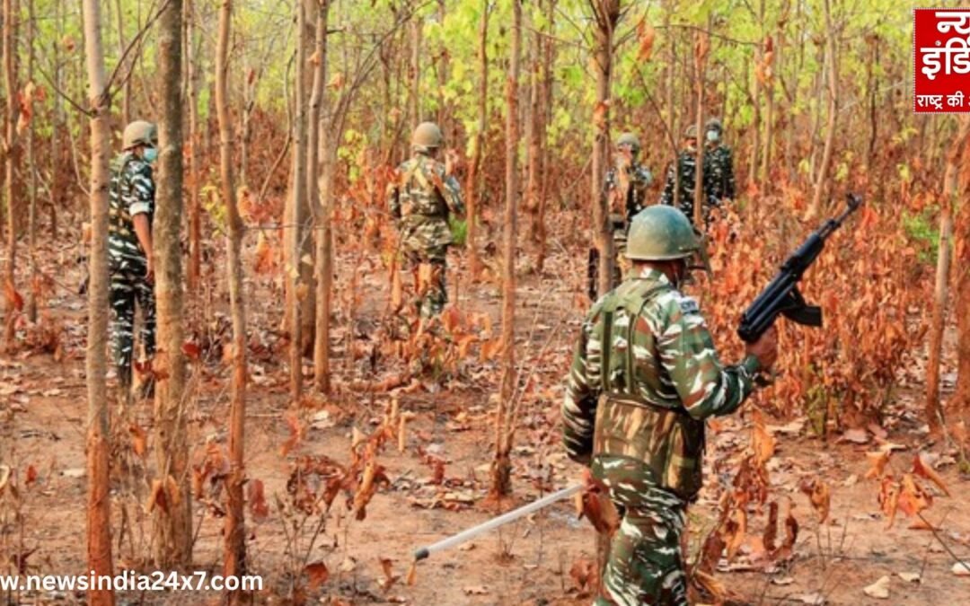 बीजापुर में सुरक्षाबलों और नक्सलियों के बीच हुई मुठभेड़, दो ढेर; सर्च ऑपरेशन जारी