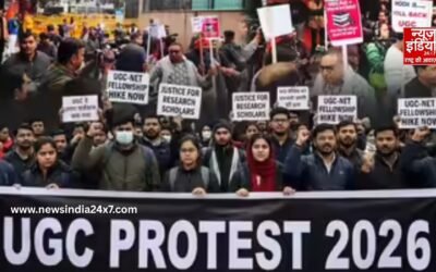 UGC नियमों को लागू करने की मांग तेज, डीयू में छात्रों ने किया जोरदार विरोध प्रदर्शन