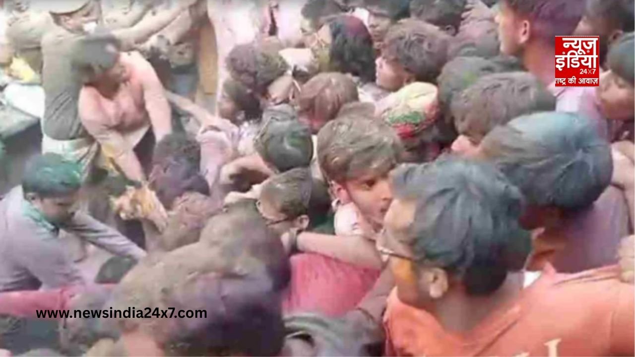 Barsana Lathmar Holi Crowd Inciden