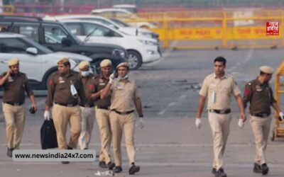 दिल्ल में शख्स ने की पत्नी और 3 बच्चों की गला काटकर हत्या, पुलिस ने घर को सील कर जांच शुरू की