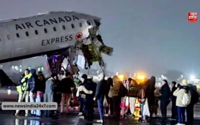 न्यूयॉर्क के ला गार्डिया एयरपोर्ट पर लैंडिंग के दौरान ट्रक से टकराया प्लेन, 2 यात्री की मौत व कई घायल