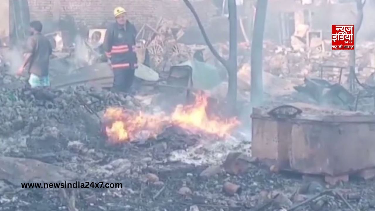 Delhi fire news