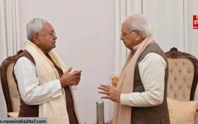सियासी हलचल के बीच अचानक राजभवन पहुंचे नीतीश कुमार, राज्यपाल से मुलाकात ने बढ़ाई चर्चाएं!