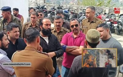 हिमाचल में नाबालिग ने मंदिर में घुसकर माता की मूर्ति के पवित्र वस्त्र में लगाई आग, गुस्साए लोगों ने किया प्रदर्शन