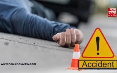 Katni Road Accident: कटनी में बाइक और कार की भीषण टक्कर, चार युवकों की मौके पर मौत