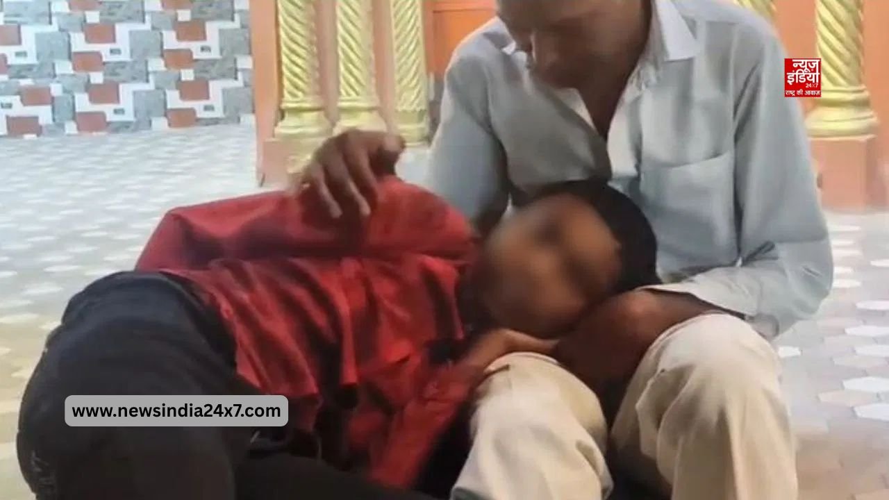 भौंकने लगा लड़का भौंकने लगा लड़का