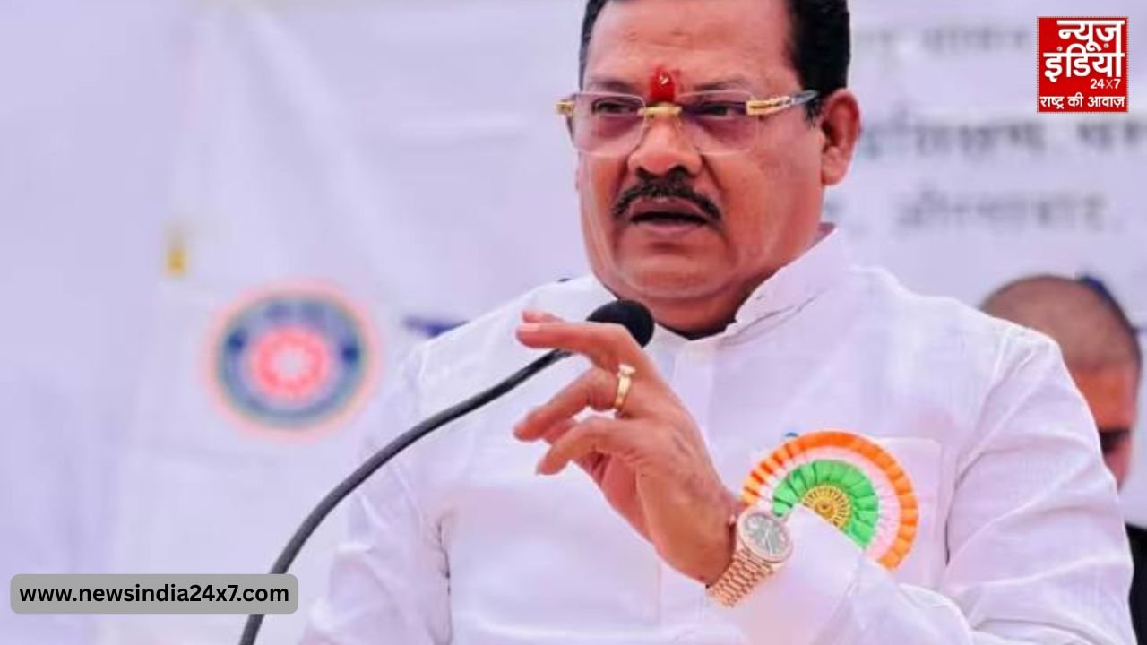 Maharashtra SC-ST Act Change Rumour: Maharashtra SC-ST Act Change Rumour: