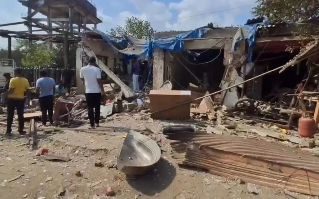 दादरा और नगर हवेली में नाइट्रोजन गैस गोदाम में धमाका, 4 की मौत; 6 गंभीर घायल