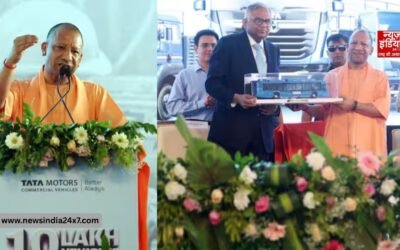 यूपी CM योगी ने Tata Motors की 10 लाखवीं गाड़ी में की सवारी, बोले- ये हमारी जिंदगी का हिस्सा है