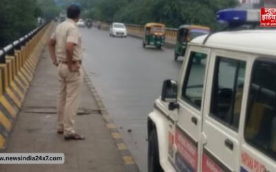 गुरुग्राम में दिनदहाड़े लूट: बाइक सवार बदमाश कार चालक से 11 लाख लेकर फरार, VIDEO हुआ वायरल